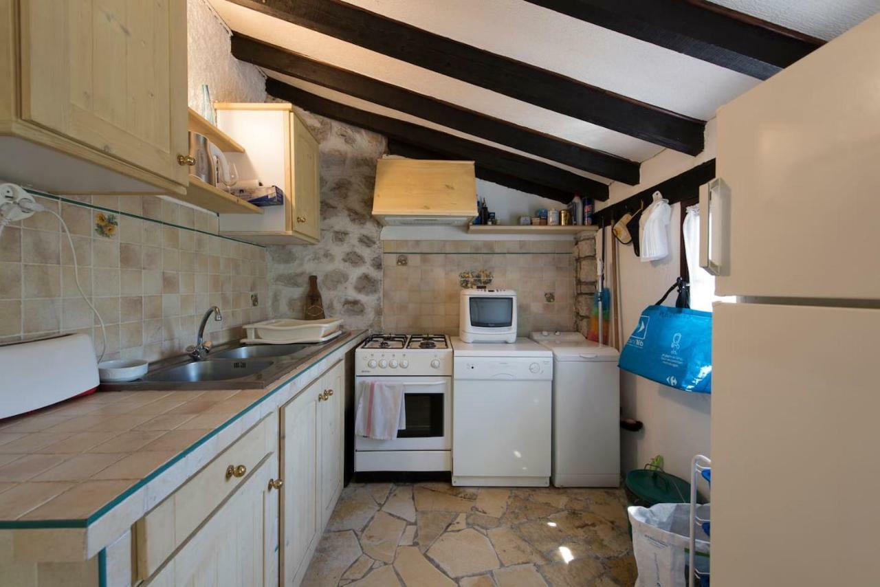 Appartement Clot De Felines Entrevaux Exterior foto